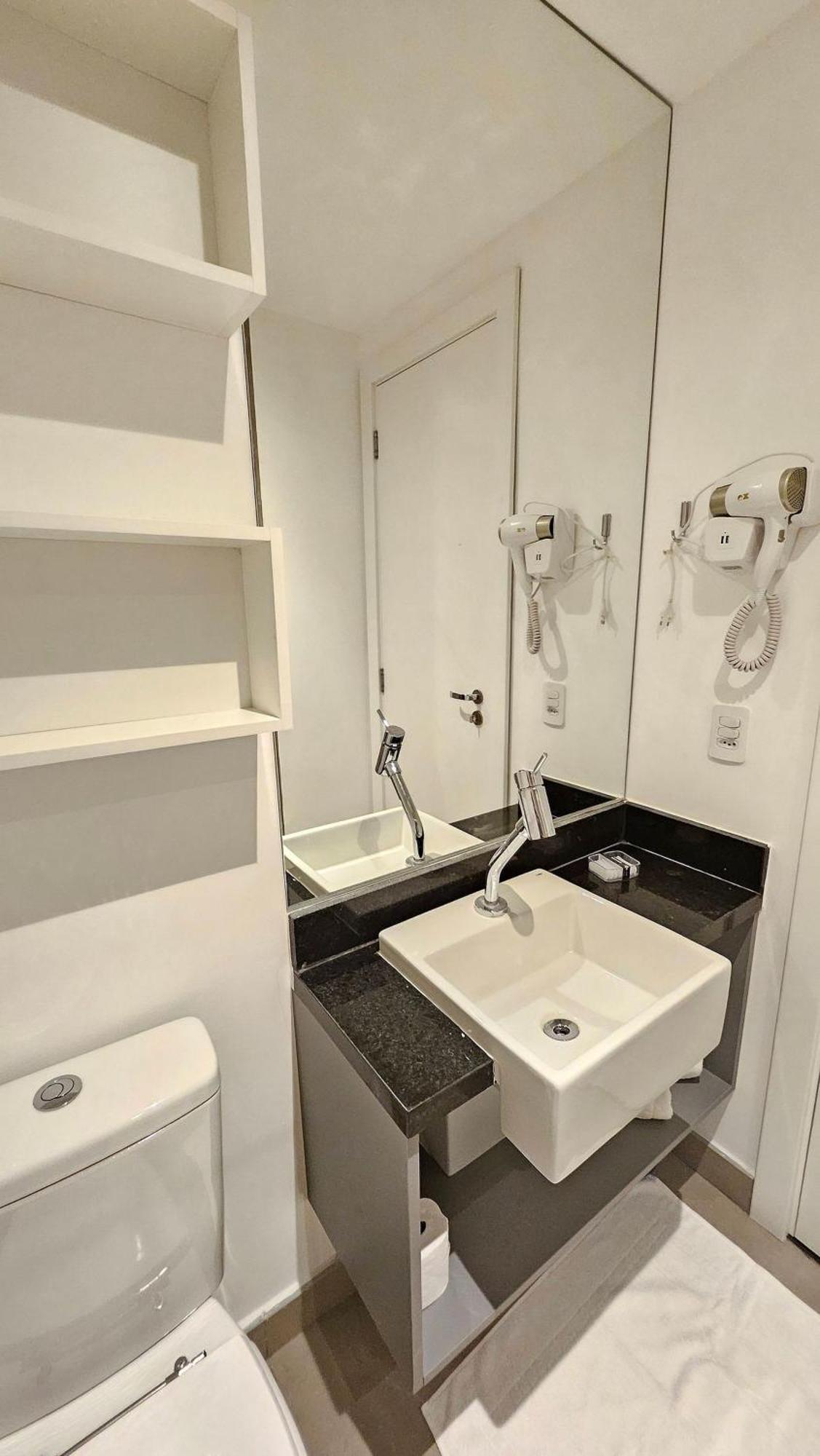 Apartamento Imares - Venha Usufruir O Bairro Moema E Relaxe Por Aqui!